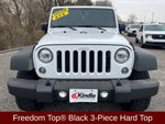 2017 Jeep Wrangler Unlimited Rubicon w/VERY LOW MILES