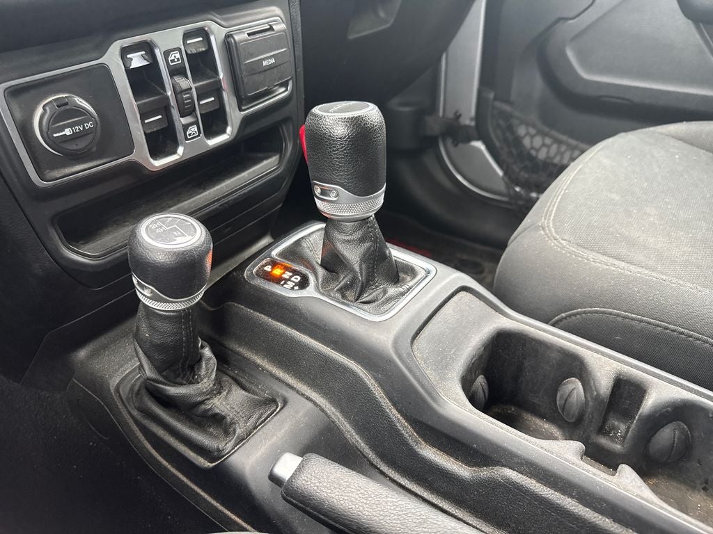 2021 Jeep Gladiator Sport