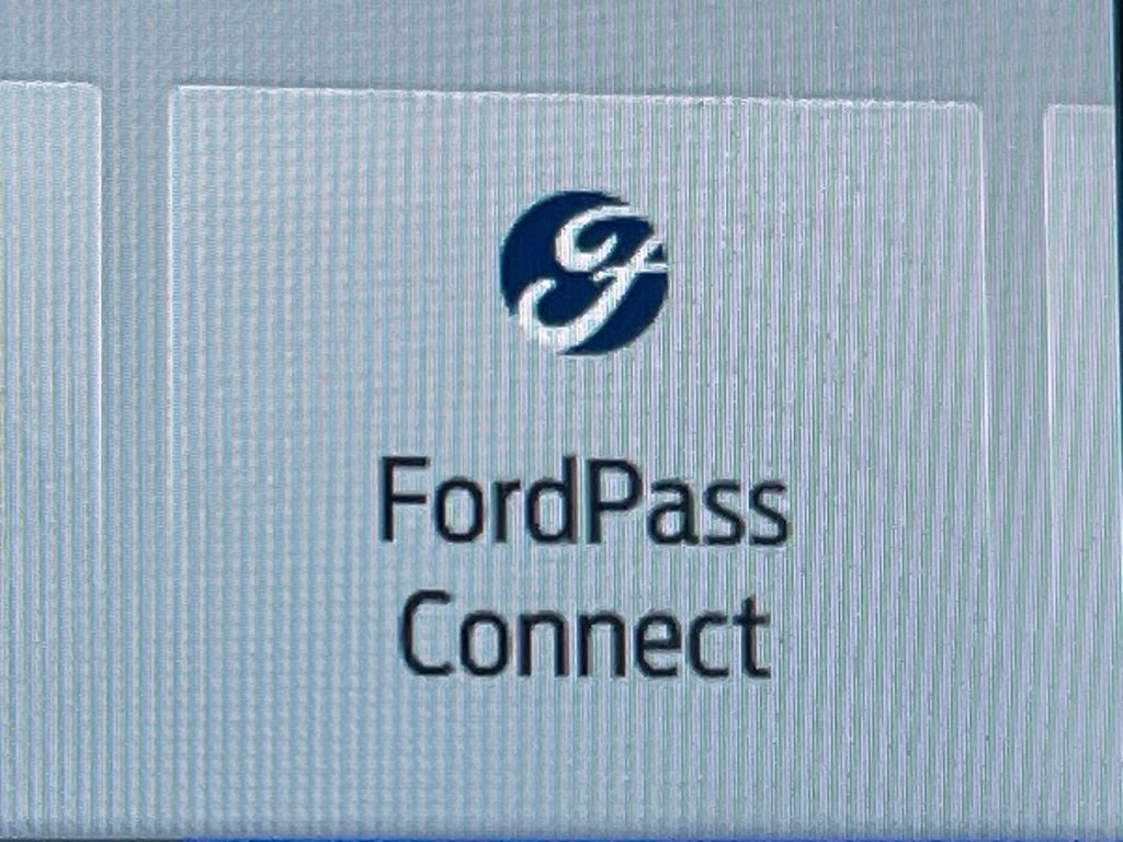 2021 Ford Escape Plug-In Hybrid SE