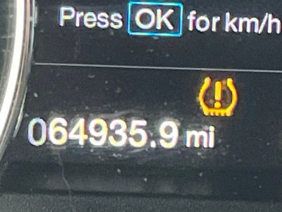 2015 Ford F-150 Platinum VERY LOW MILES!