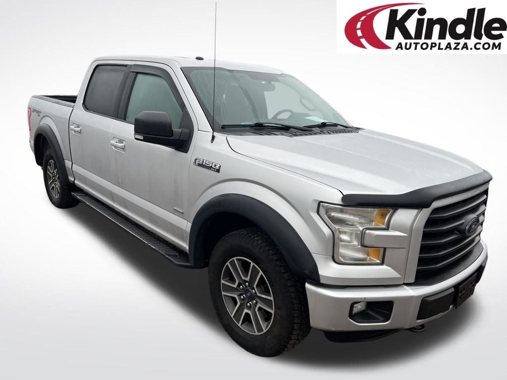 2016 Ford F-150 XLT EXTREMELY LOW MILES!