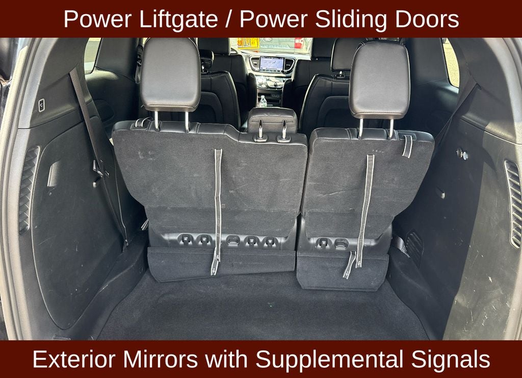 2025 Chrysler Pacifica Select