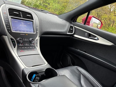 2020 Lincoln Nautilus Standard