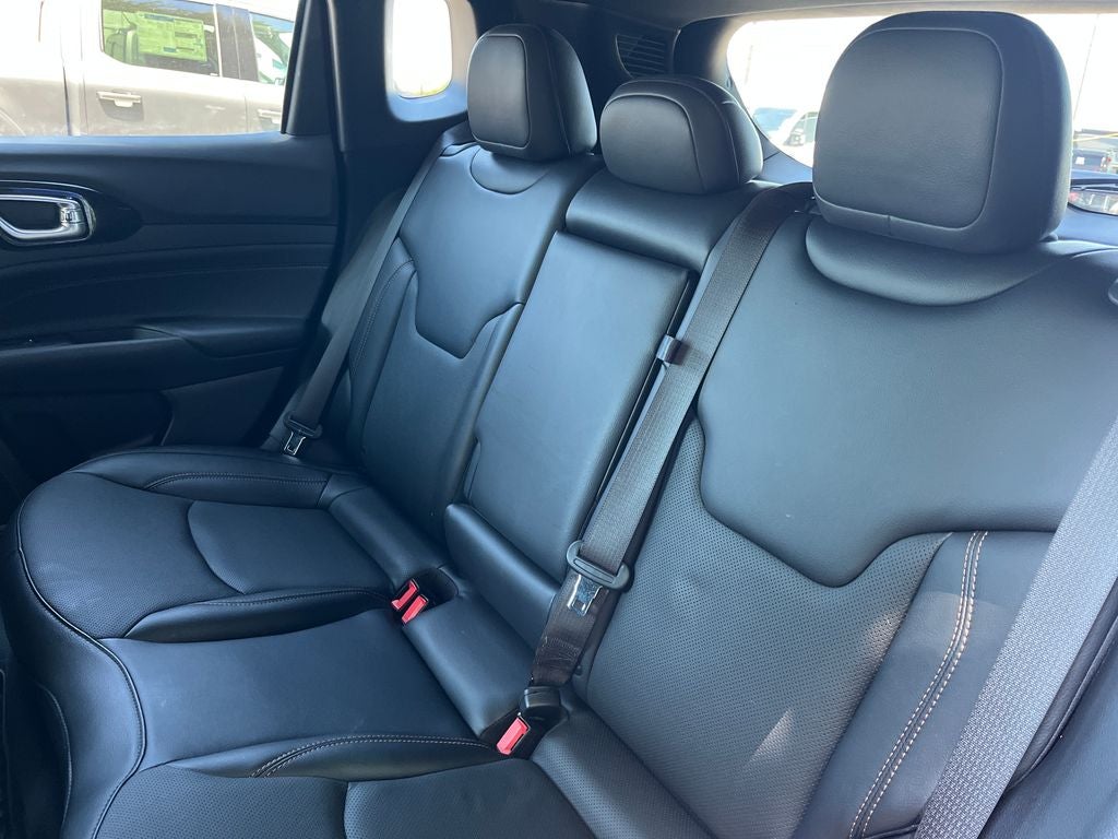 2023 Jeep Compass (Red) Edition